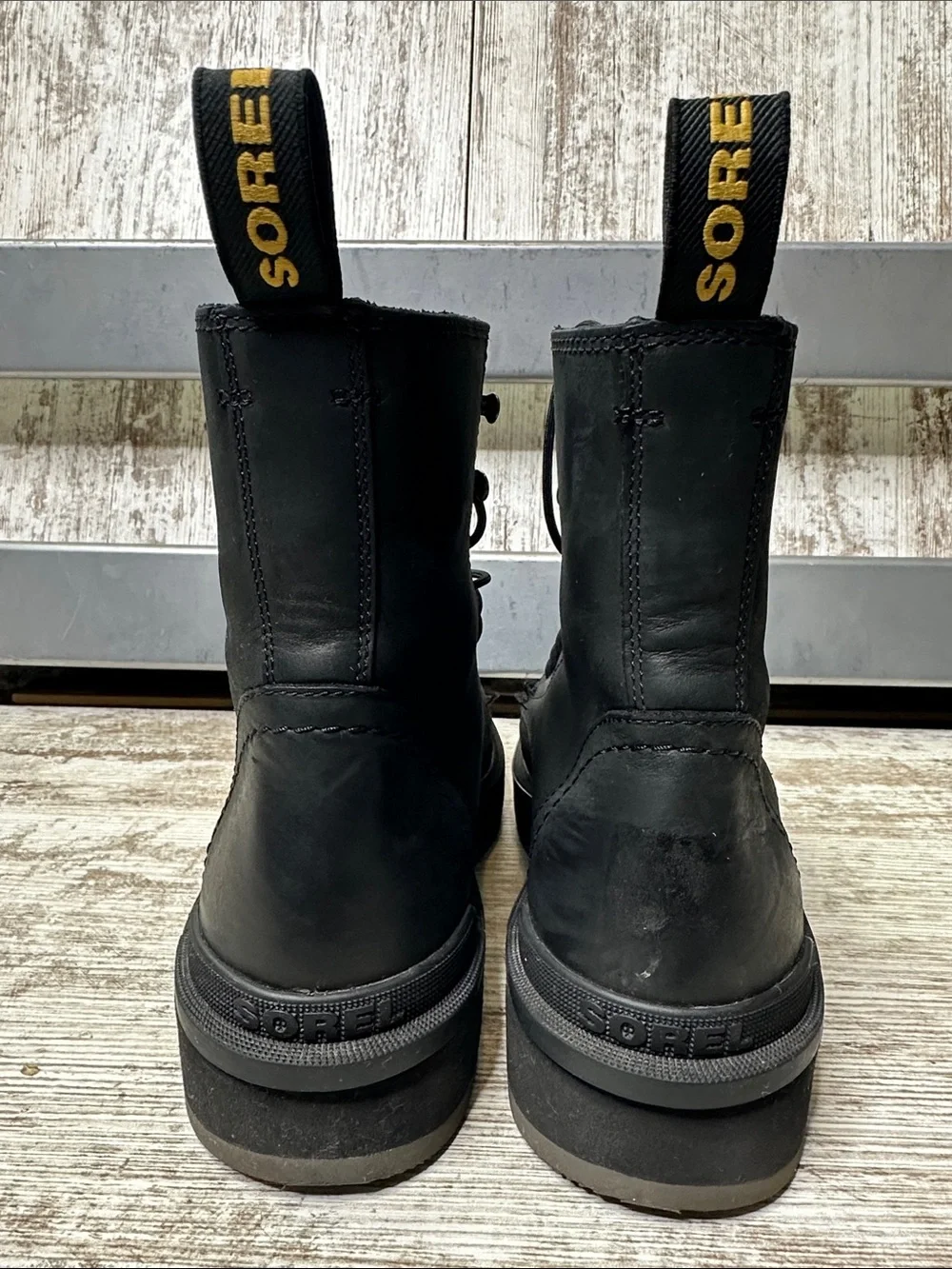 Sorel Black Hi-Line Waterproof Lace-Up Boot Sz 9